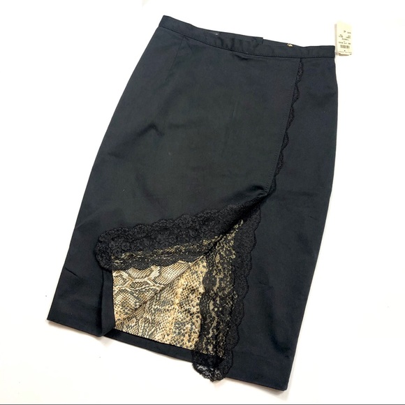 Dolce & Gabbana Dresses & Skirts - Dolce & Gabbana Lace Trim Skirt